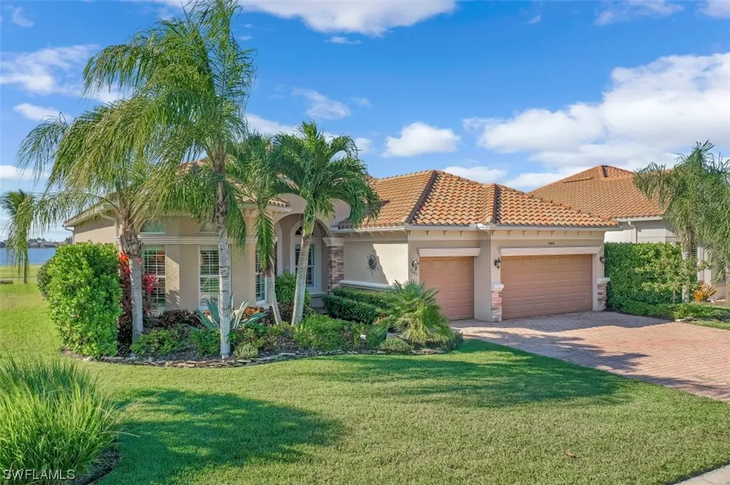 9005 Quarry Drive Naples FL 34120