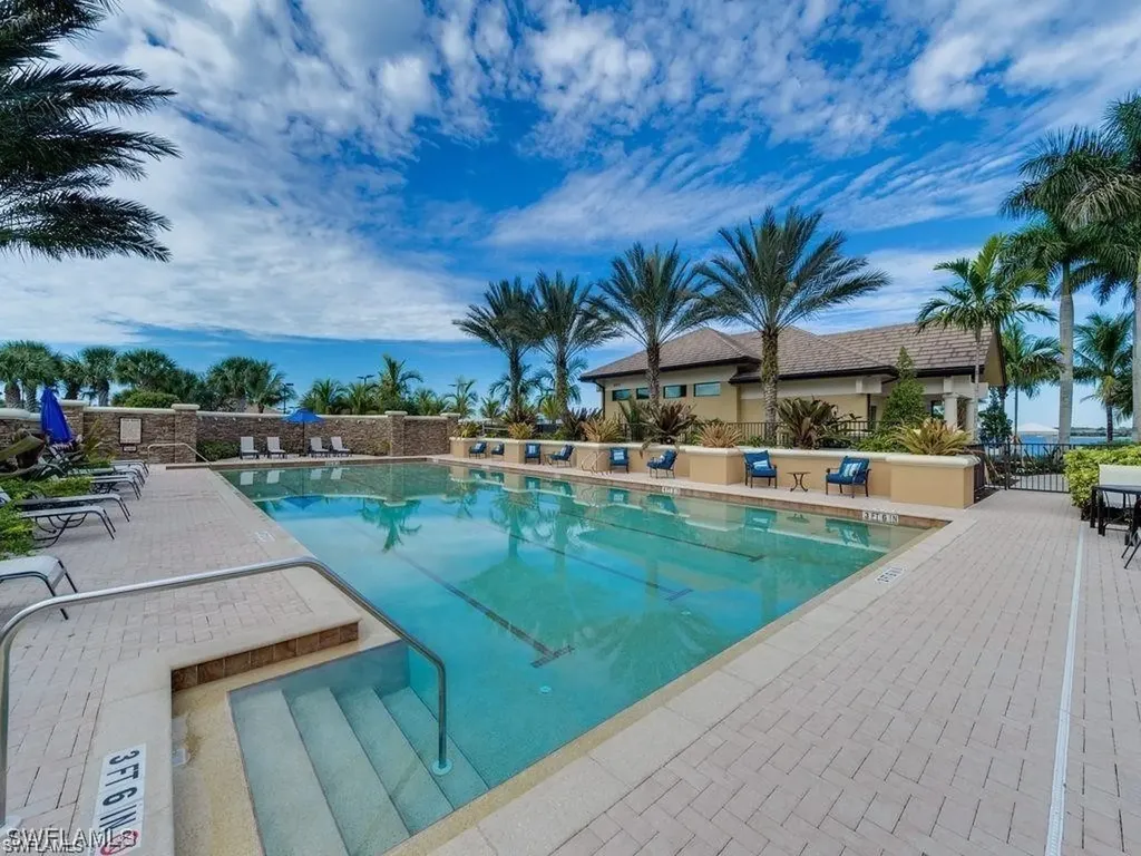 9005 Quarry Drive Naples FL 34120