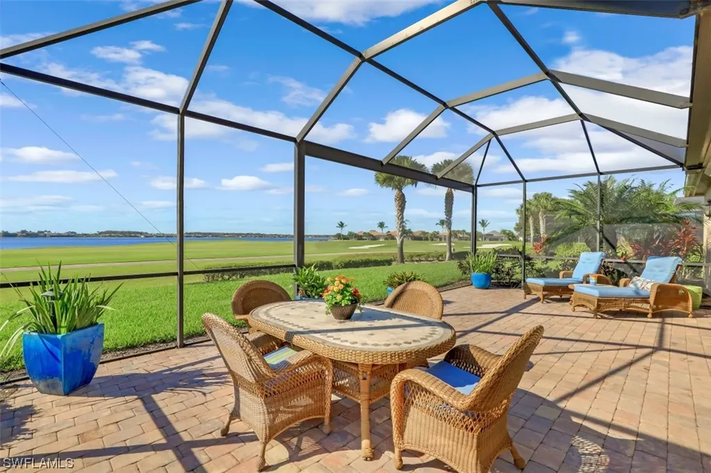 9005 Quarry Drive Naples FL 34120
