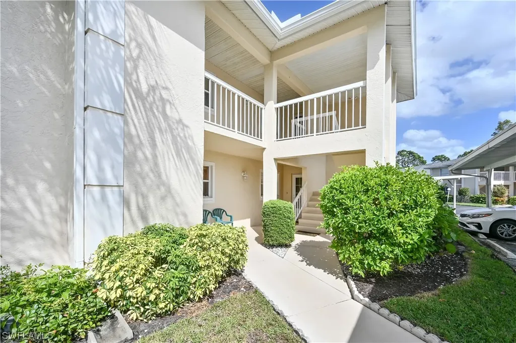 738 Landover Circle Naples FL 34104