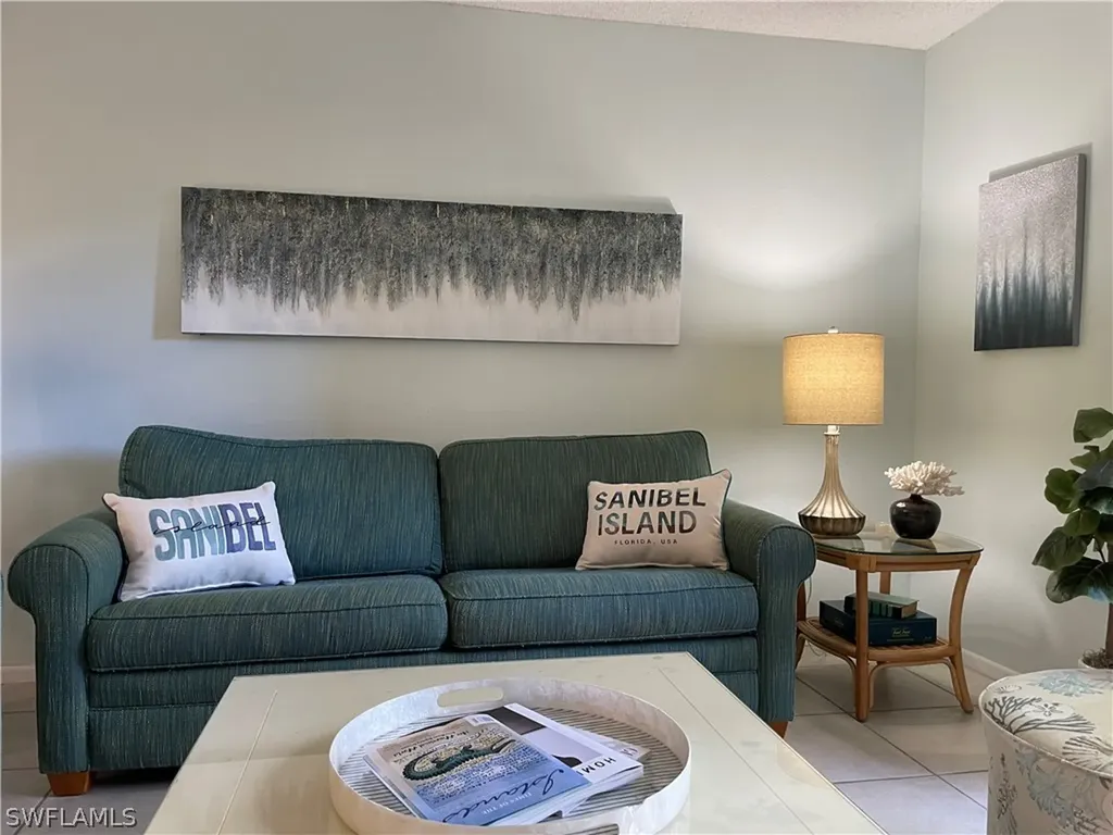 5117 Sea Bell Road Sanibel FL 33957