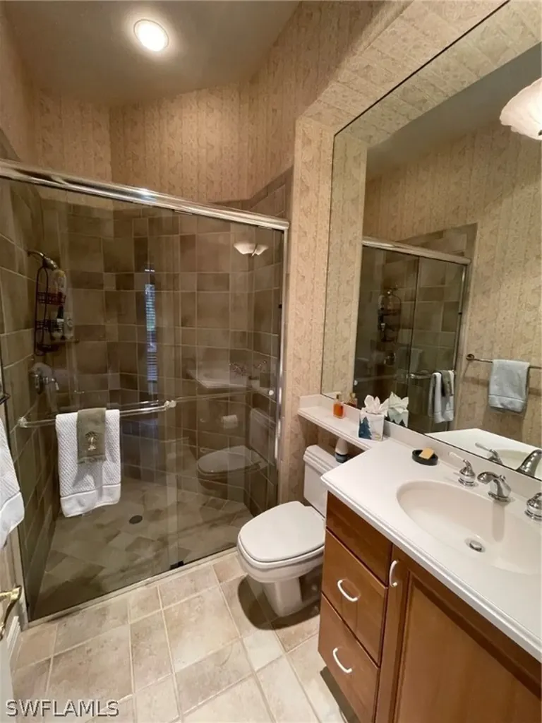 11933 Colliers Reserve Drive Naples FL 34110