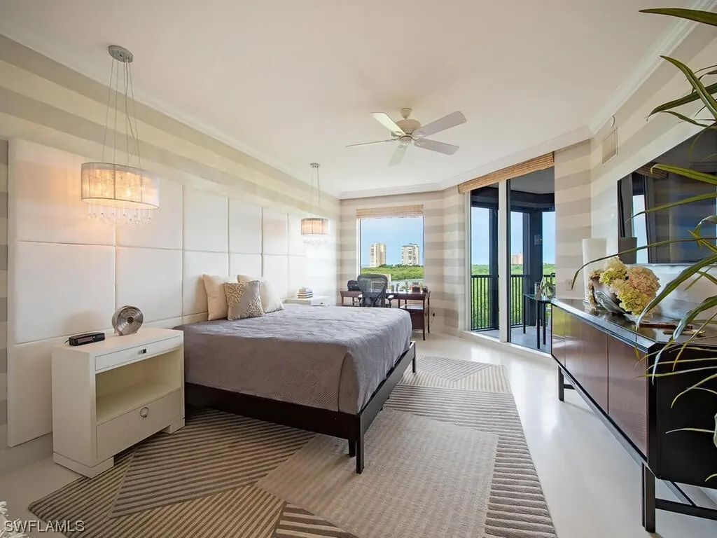 7575 Pelican Bay Boulevard Naples FL 34108