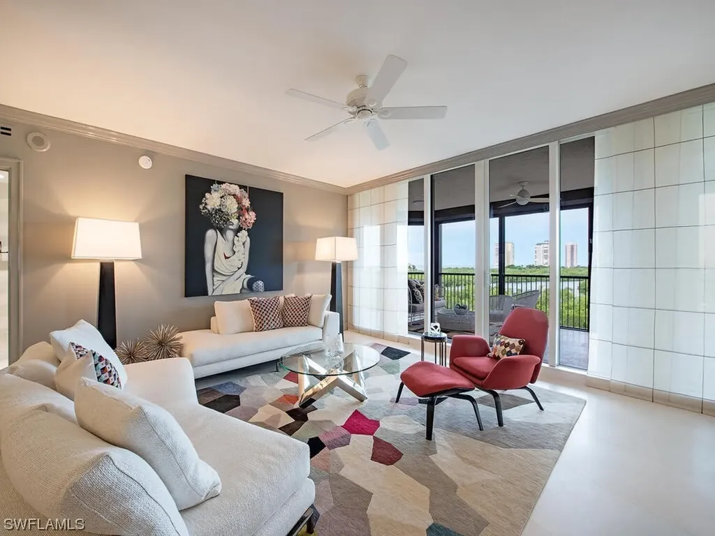 7575 Pelican Bay Boulevard Naples FL 34108