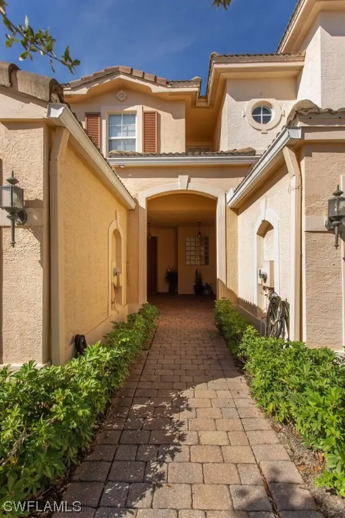 3836 Cherrybrook Loop Fort Myers FL 33966