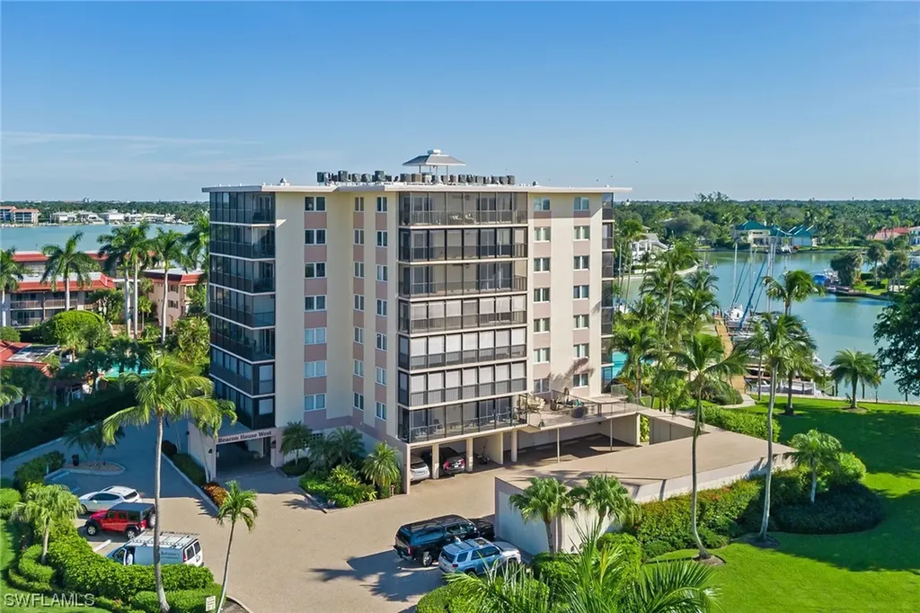 2170 Gulf Shore Boulevard N Naples FL 34102