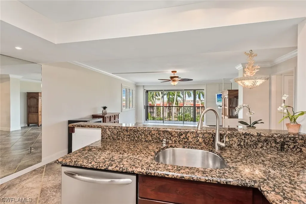 2170 Gulf Shore Boulevard N Naples FL 34102