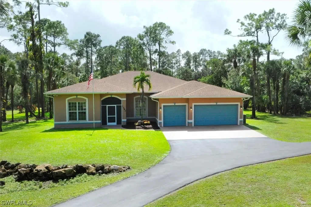 1080 14th Avenue NE Naples FL 34120