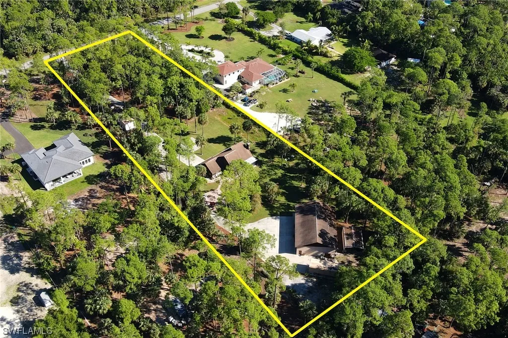 4170 3rd Avenue SW Naples FL 34119