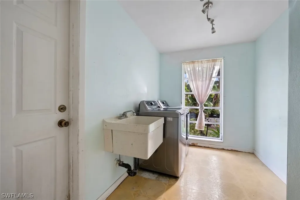 5440 Williams Drive Fort Myers Beach FL 33931