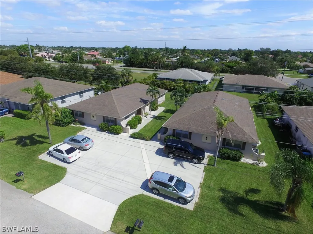 4115/4119 SW Santa Barbara Place Cape Coral FL 33914