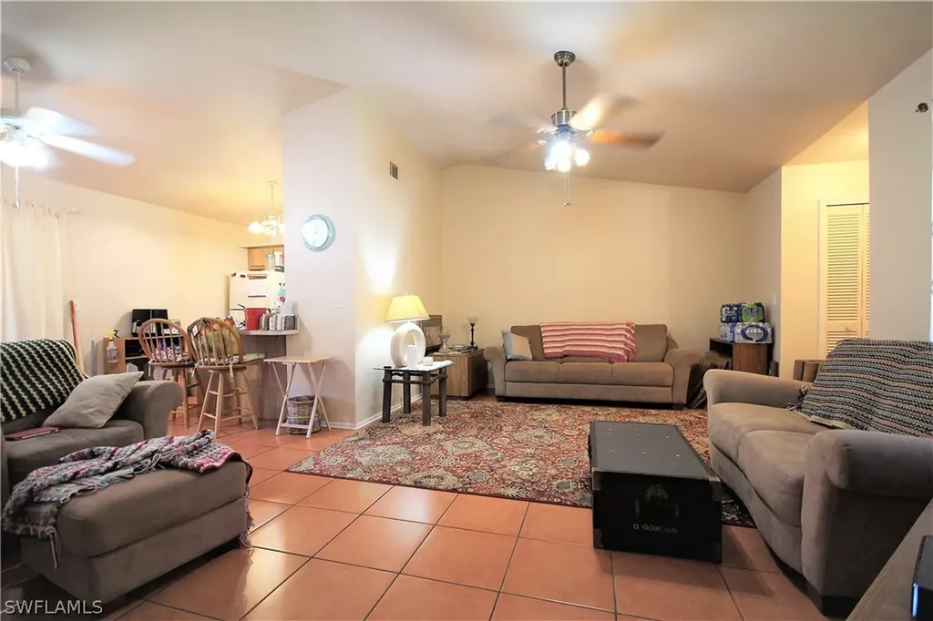 4115/4119 SW Santa Barbara Place Cape Coral FL 33914