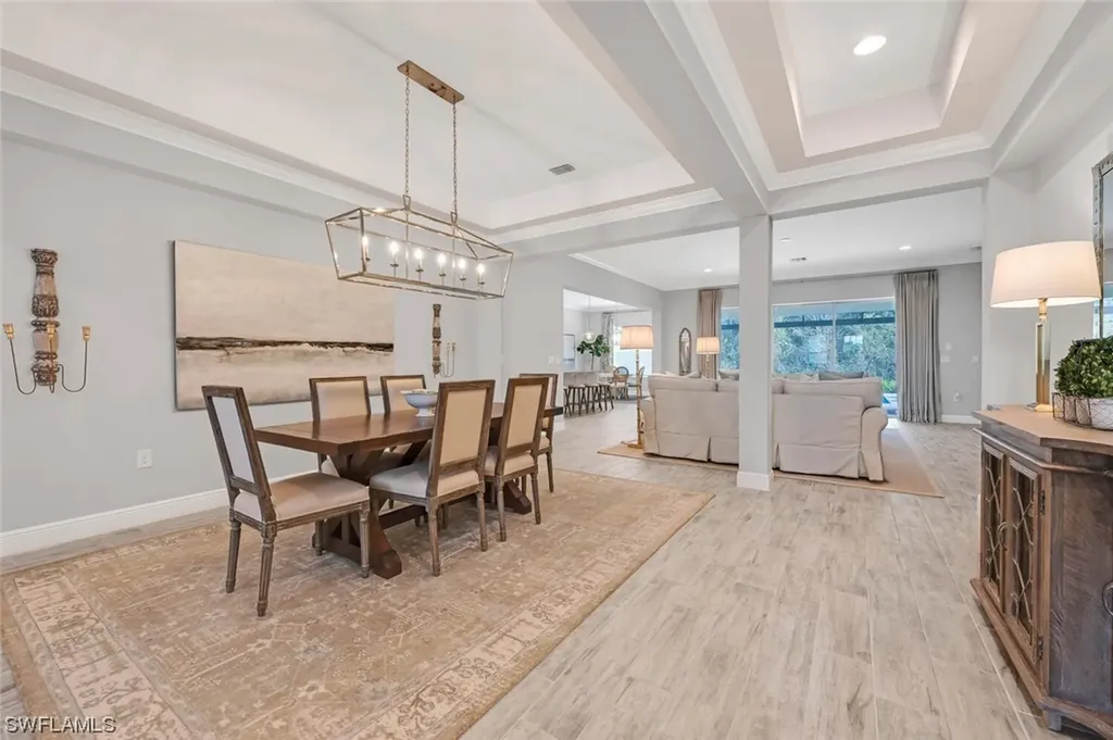 3821 Helmsman Drive Naples FL 34120
