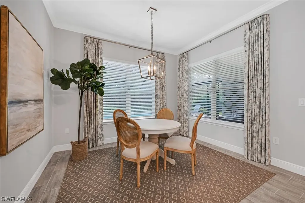 3821 Helmsman Drive Naples FL 34120