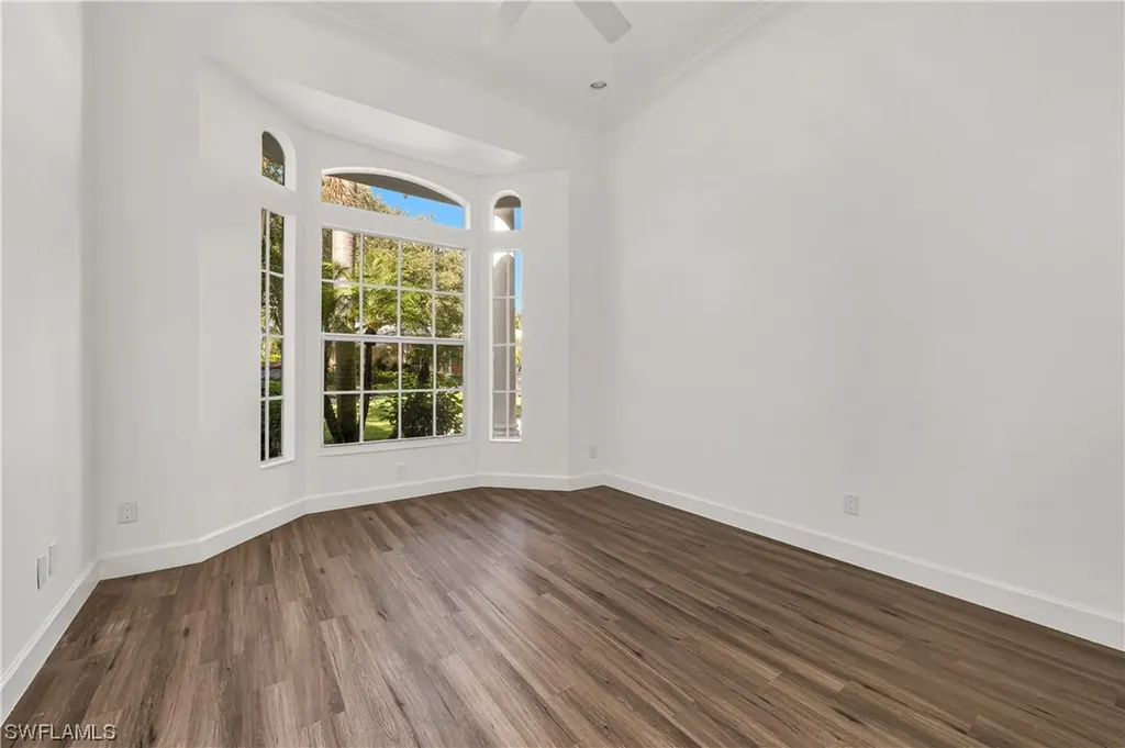 402 Rosemeade Lane Naples FL 34105