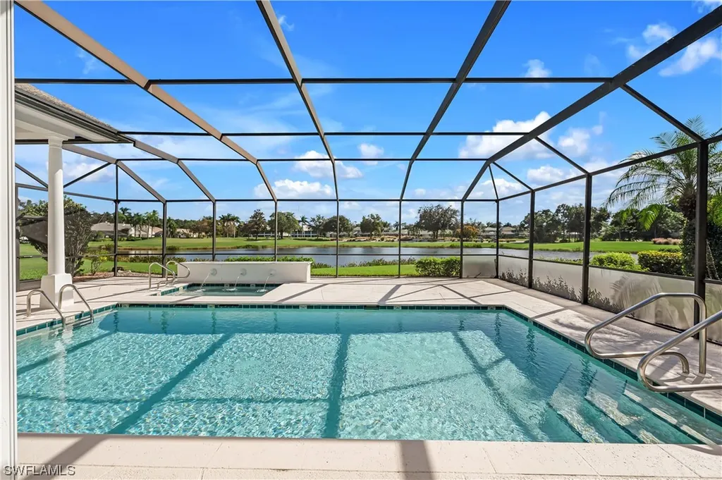 402 Rosemeade Lane Naples FL 34105