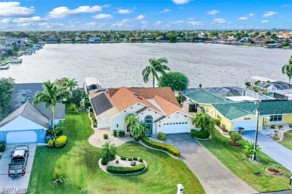5028 SW 5th Place Cape Coral FL 33914