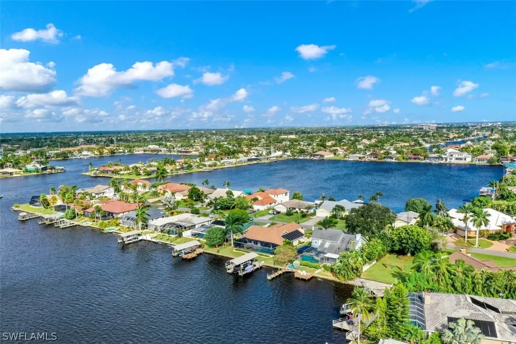 5028 SW 5th Place Cape Coral FL 33914