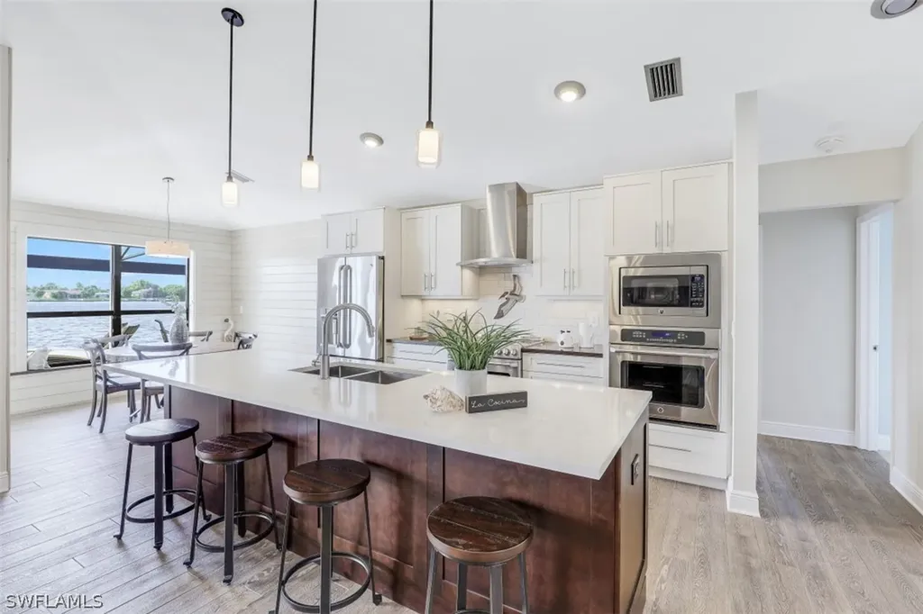 5028 SW 5th Place Cape Coral FL 33914