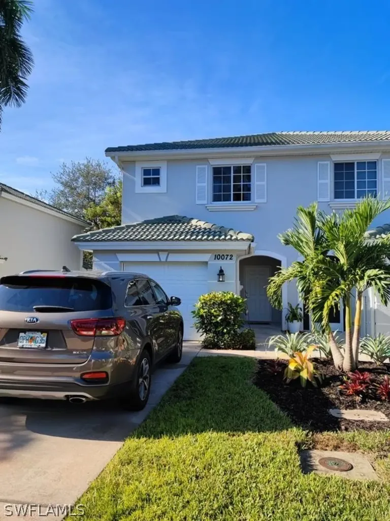 10072 Pacific Pines Avenue Fort Myers FL 33966