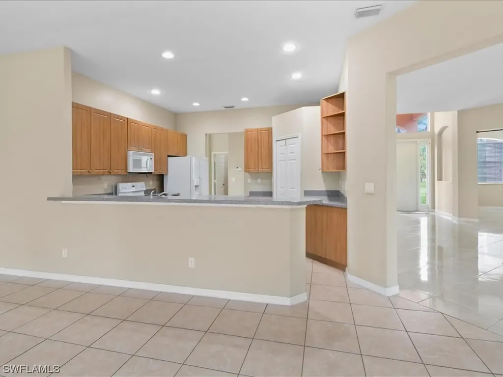 2060 Everglades Boulevard S Naples FL 34117