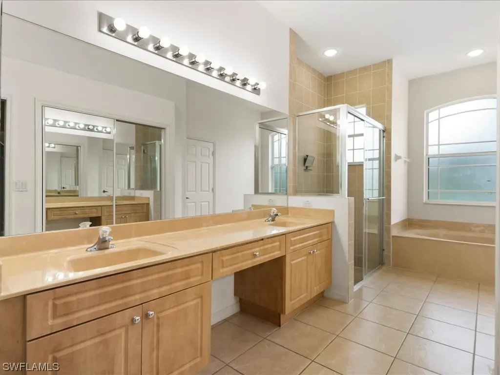 2060 Everglades Boulevard S Naples FL 34117