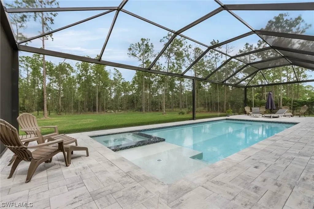 2088 Oakes Boulevard Naples FL 34119