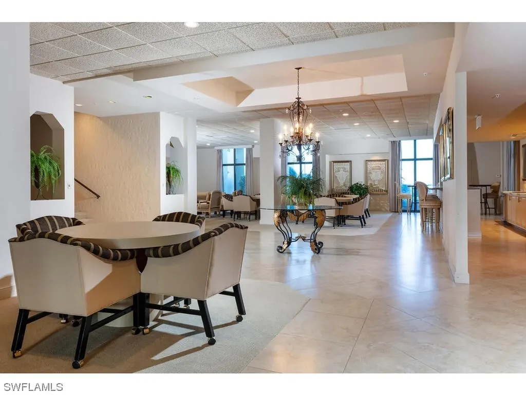 3215 Gulf Shore Boulevard N Naples FL 34103