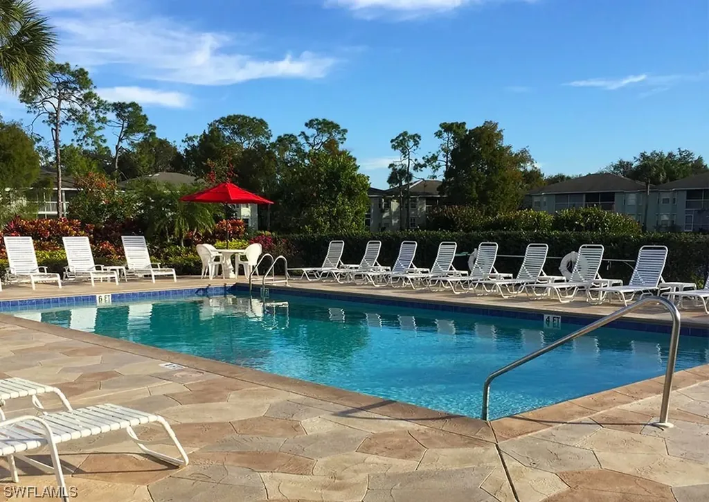 895 New Waterford Drive Naples FL 34104
