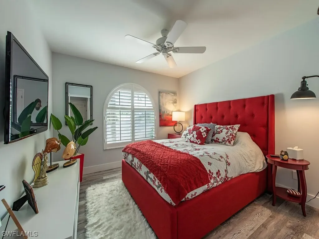 895 New Waterford Drive Naples FL 34104