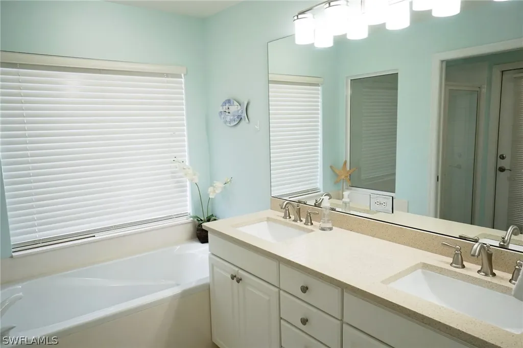 9134 Shadow Glen Way Fort Myers FL 33913