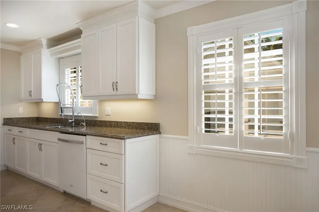 3137 Carriage Circle Naples FL 34105