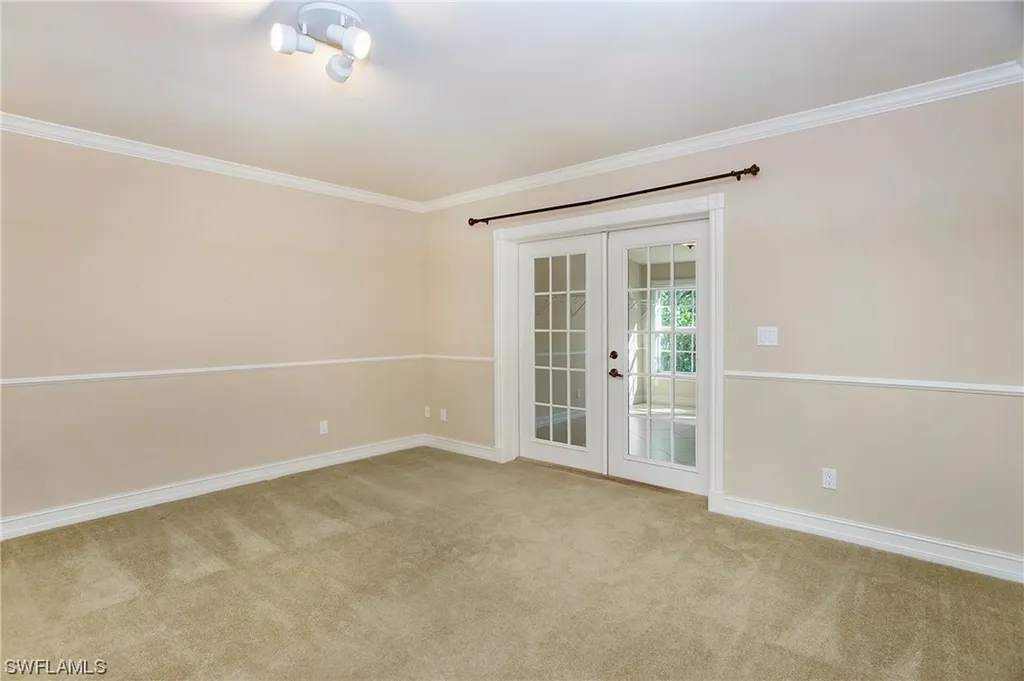 3137 Carriage Circle Naples FL 34105
