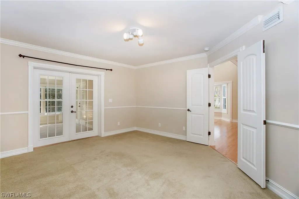 3137 Carriage Circle Naples FL 34105
