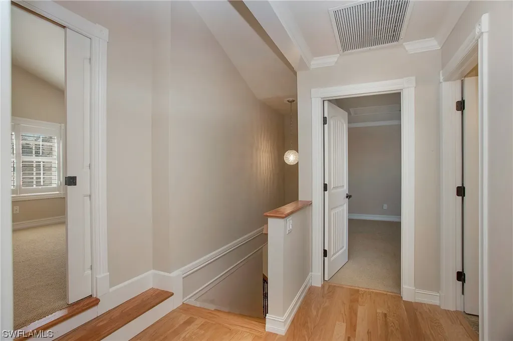 3137 Carriage Circle Naples FL 34105