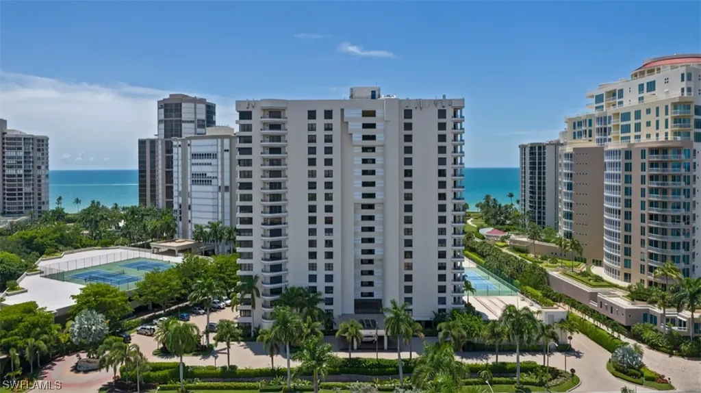 4451 Gulf Shore Boulevard N Naples FL 34103