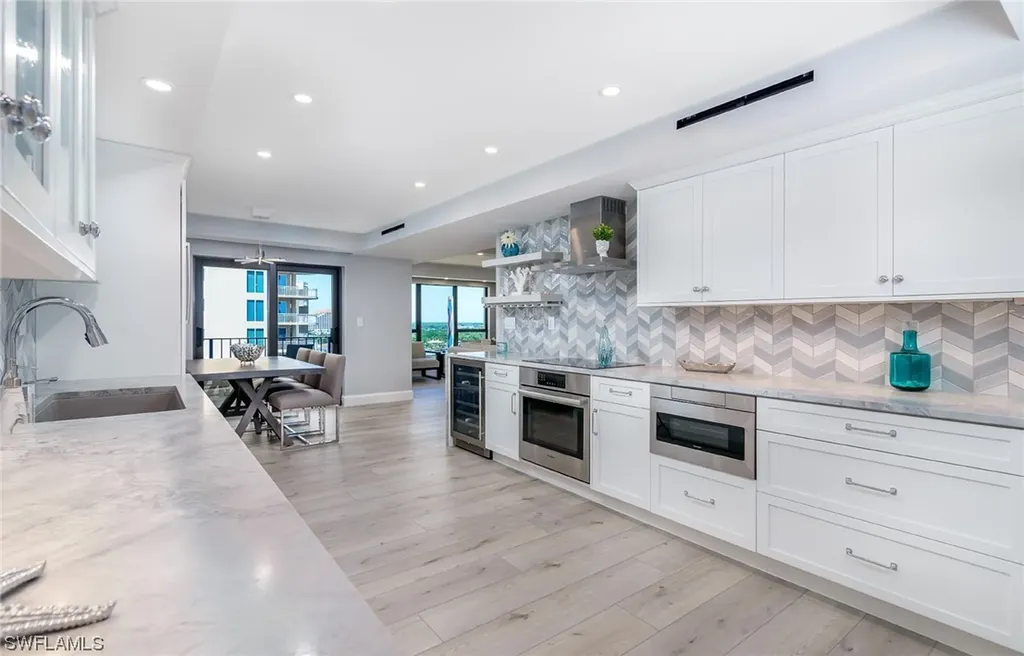 4451 Gulf Shore Boulevard N Naples FL 34103