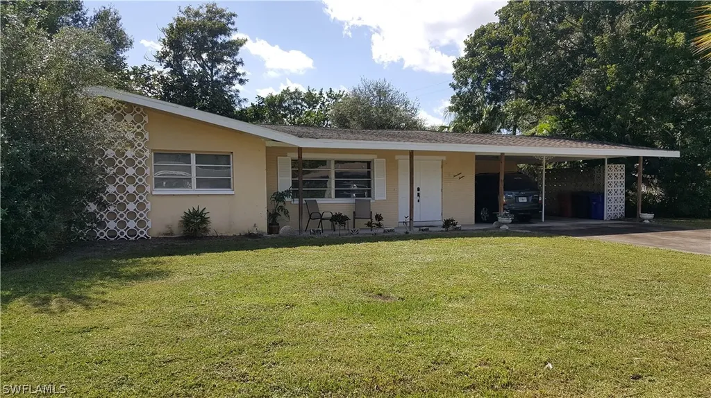 1412 San Juan Avenue Fort Myers FL 33901