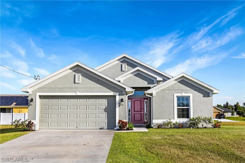 813 NE 43rd Lane Cape Coral FL 33909