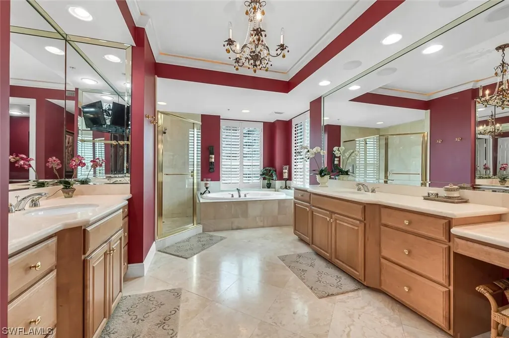 285 Grande Way Naples FL 34110