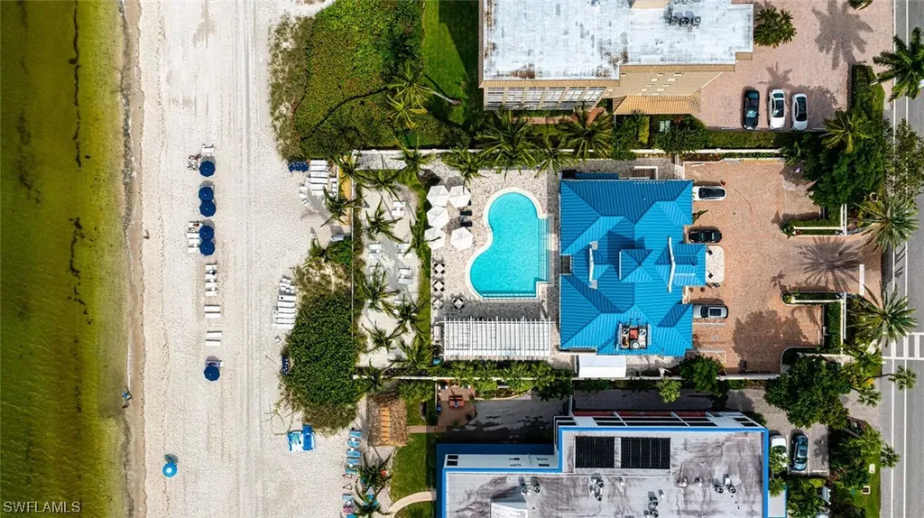 285 Grande Way Naples FL 34110