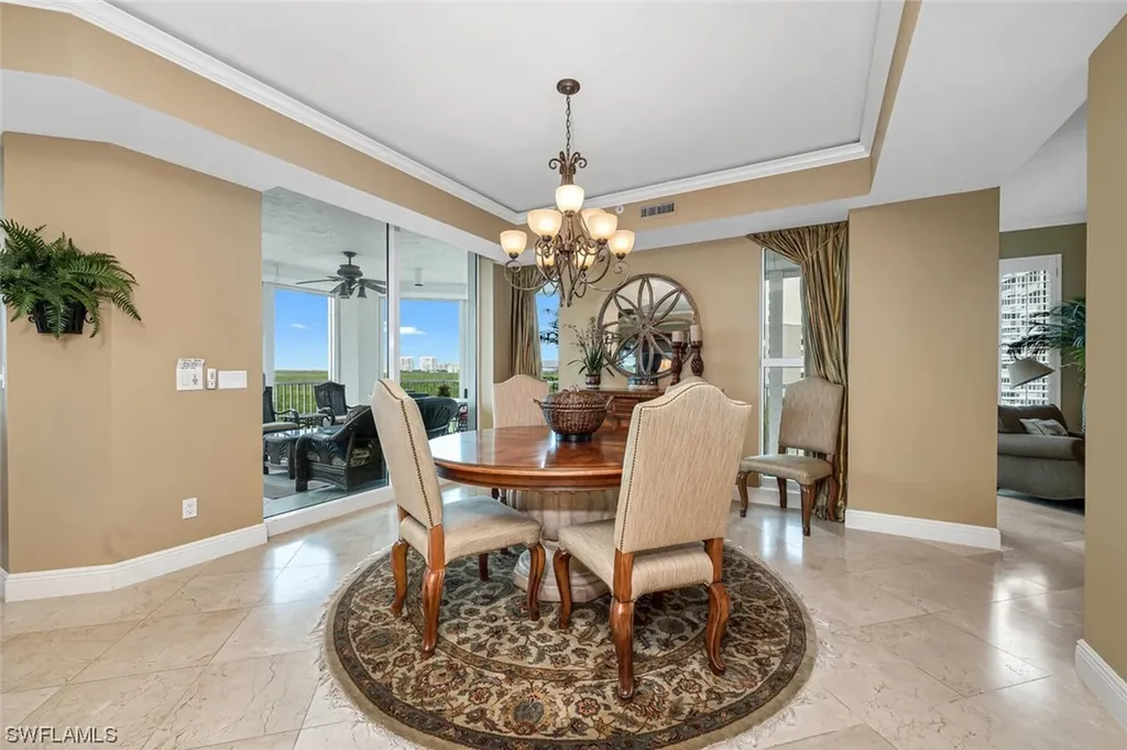 285 Grande Way Naples FL 34110