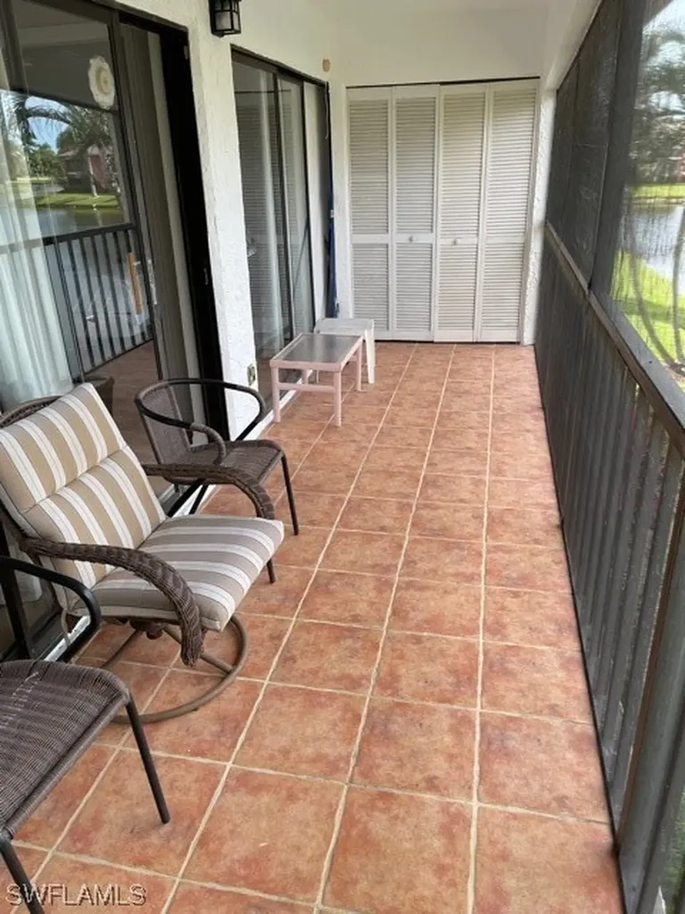 4610 Chantelle Drive Naples FL 34112