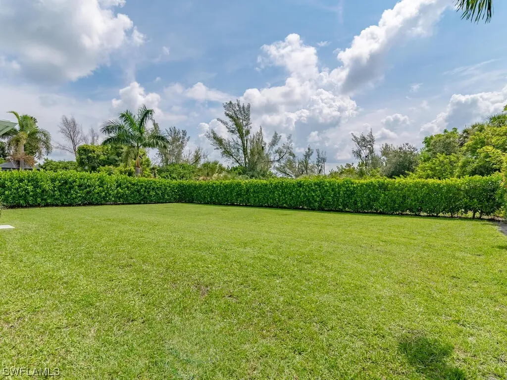 593 Somerset Court Marco Island FL 34145
