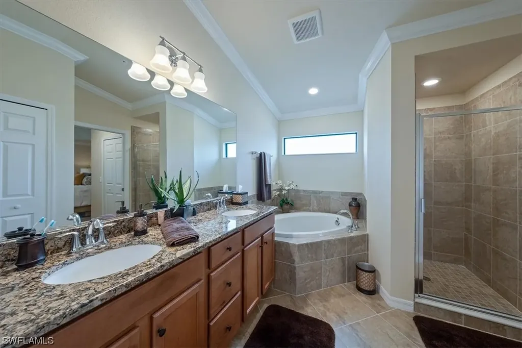28011 Bridgetown Court Bonita Springs FL 34135
