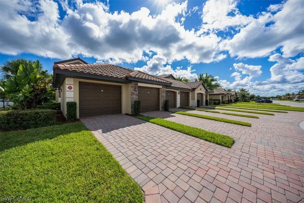28011 Bridgetown Court Bonita Springs FL 34135