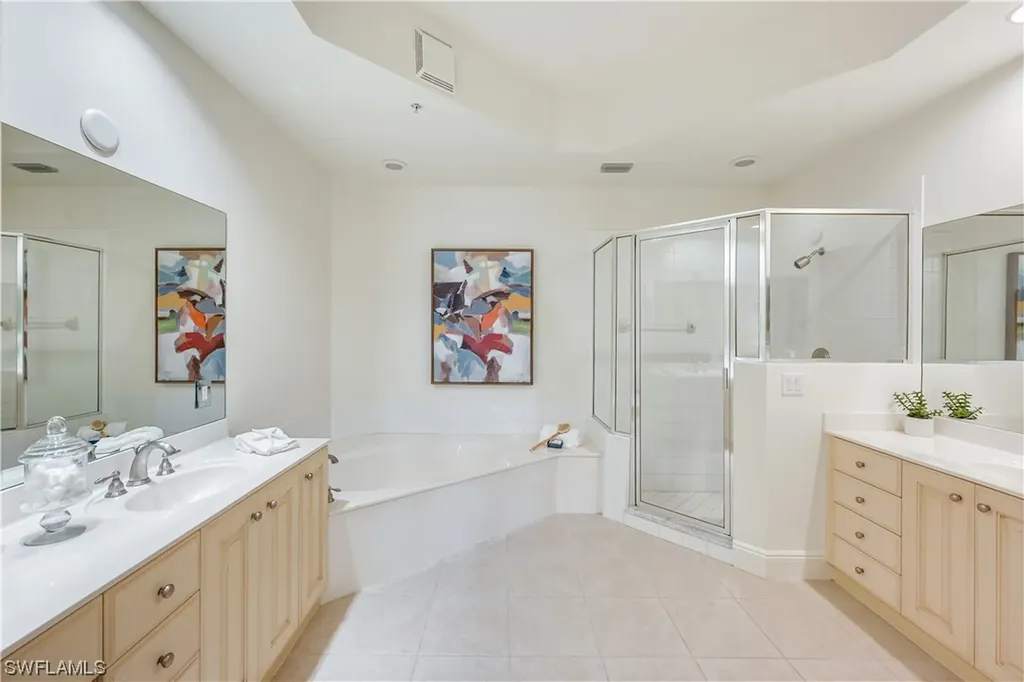 3181 Aviamar Circle Naples FL 34114