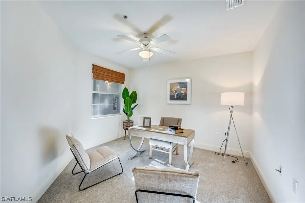 3181 Aviamar Circle Naples FL 34114