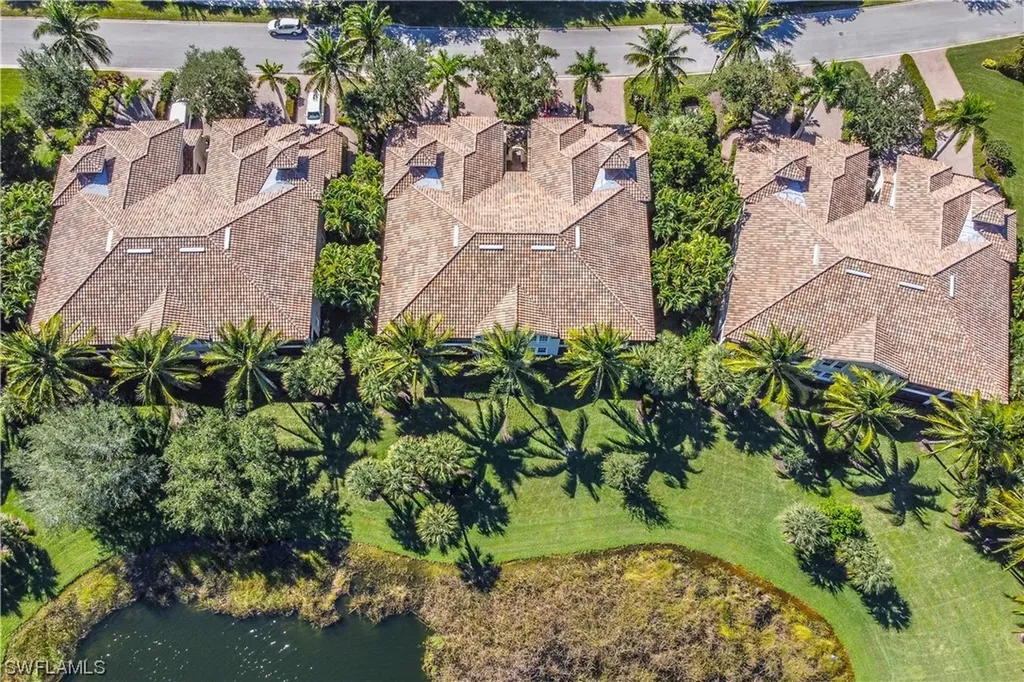 3181 Aviamar Circle Naples FL 34114