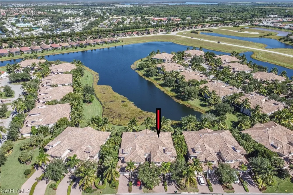 3181 Aviamar Circle Naples FL 34114